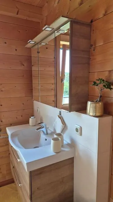 Oekologisches Hideaway Mit Sauna Und Grossem Garten Sesslach Holiday home